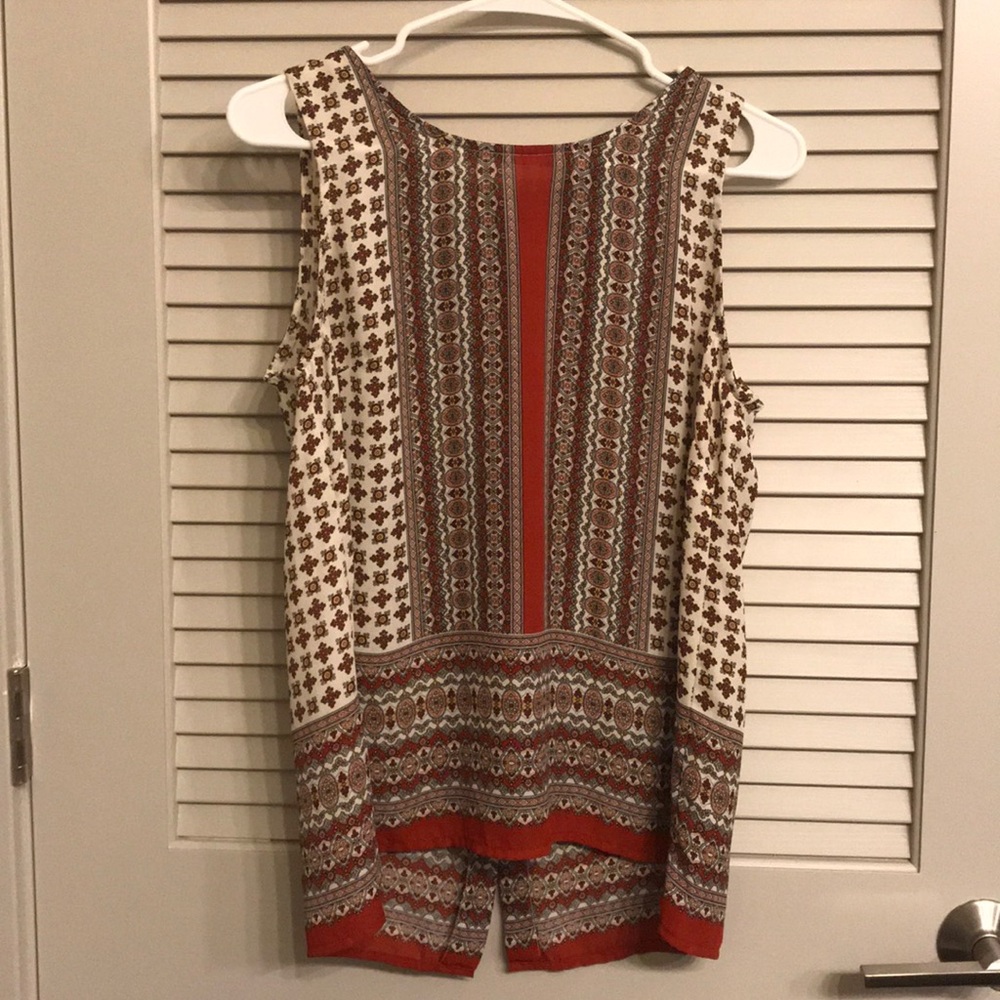 Fall colored tank with buttons down the back